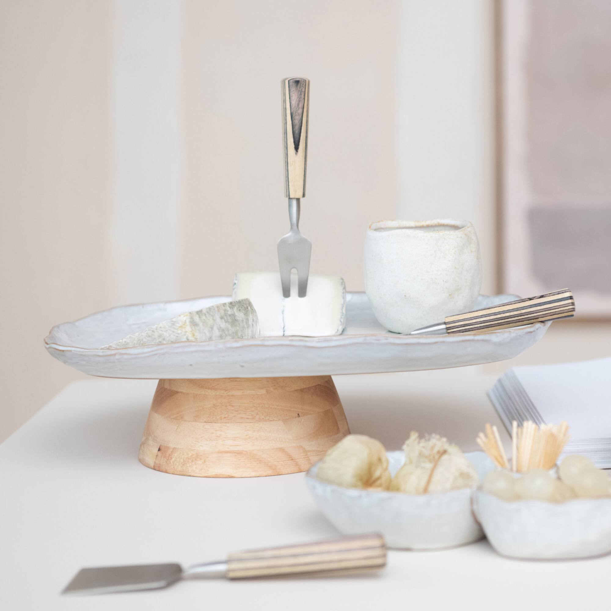 Hello Honey® 13.75" Acacia-Base White Stoneware Elegance Pedestal